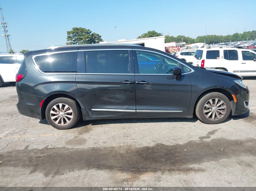 CHRYSLER PACIFICA - zdjęcie 13