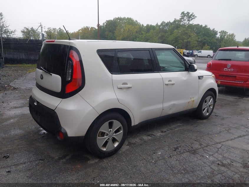 2014 KIA SOUL auction photo 4