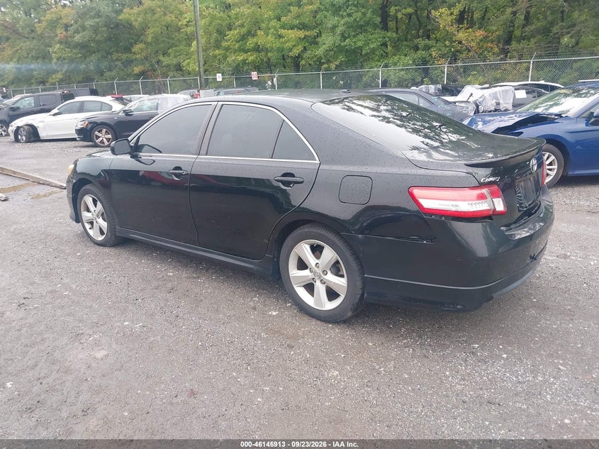 Vin: 4t1bf3ek7bu704724, lot: 46646670, toyota camry se 20113