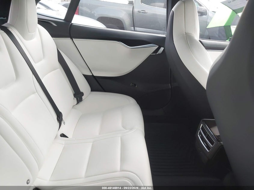 TESLA MODEL S 2018 VIN 5YJSA1E24JF247594