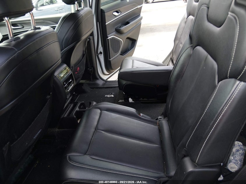 JEEP GRAND CHEROKEE L - zdjęcie 8