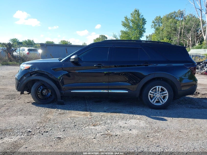 2022 FORD EXPLORER XLT · Фото 15