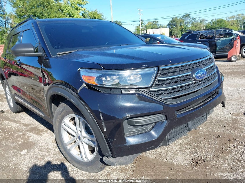 2022 FORD EXPLORER XLT · Фото 6