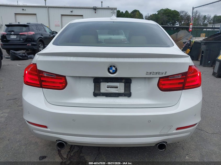 BMW 335I - zdjęcie 16