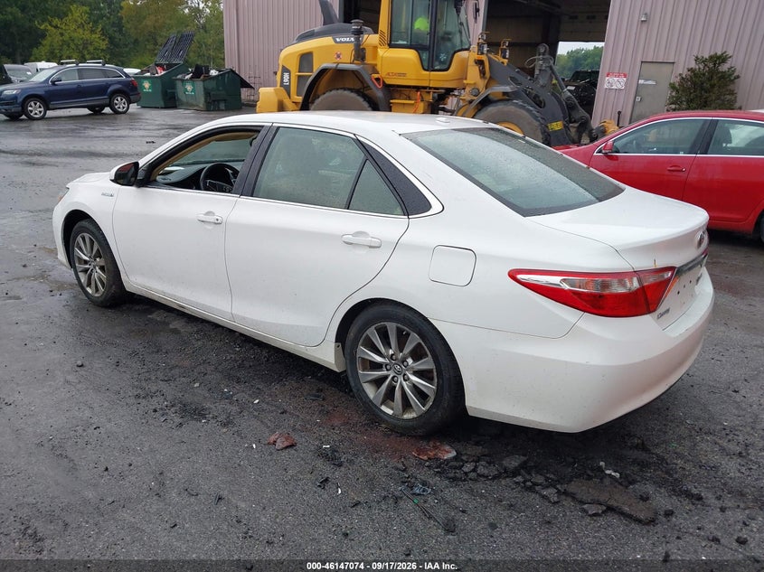 2017 TOYOTA CAMRY HYBRID auction photo 3
