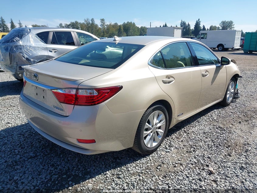Vin: jthbw1gg4d2011771, lot: 46646843, lexus es 300h 20134