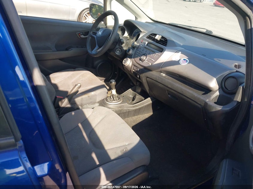 2010 HONDA FIT auction photo 5