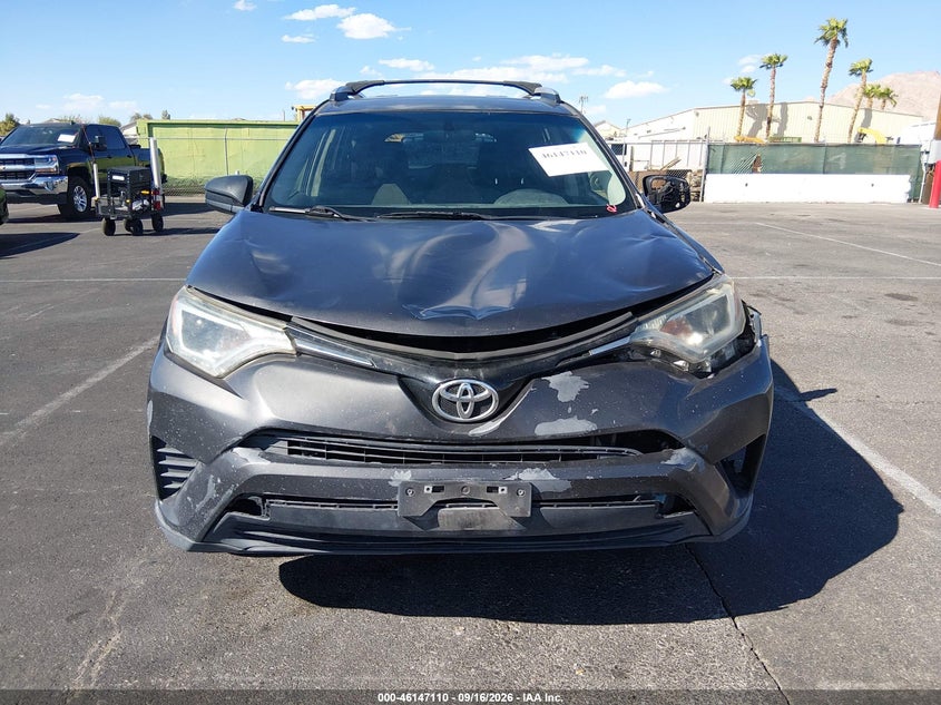 TOYOTA RAV4 - zdjęcie 12