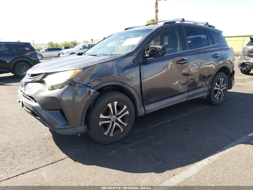 TOYOTA RAV4 - zdjęcie 2