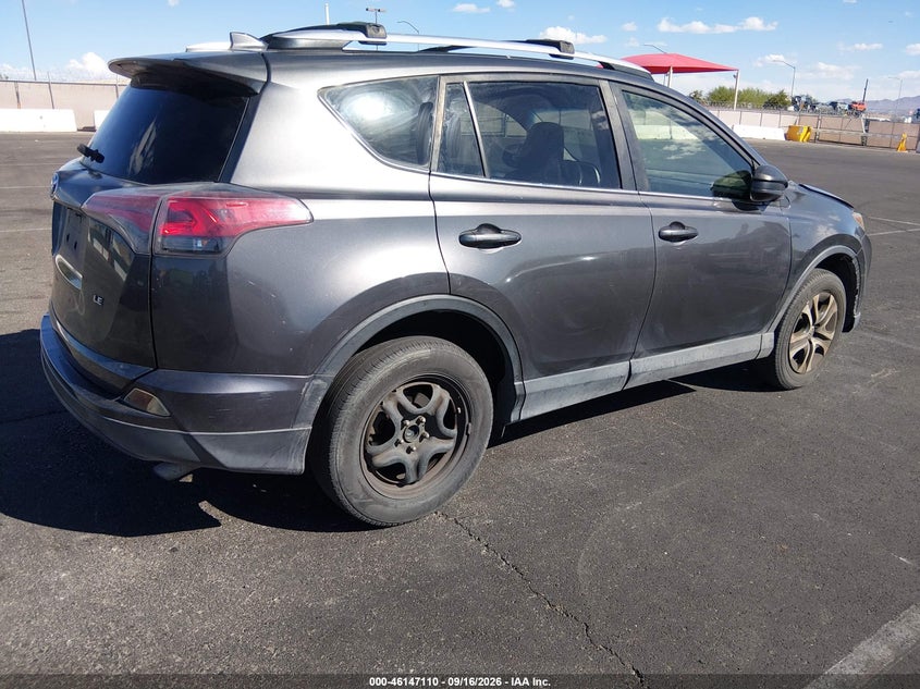 TOYOTA RAV4 - zdjęcie 4