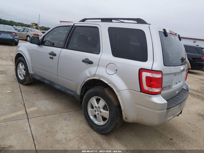 Vin: 1fmcu9dg2akd44315, lot: 46646870, ford escape xlt 20103