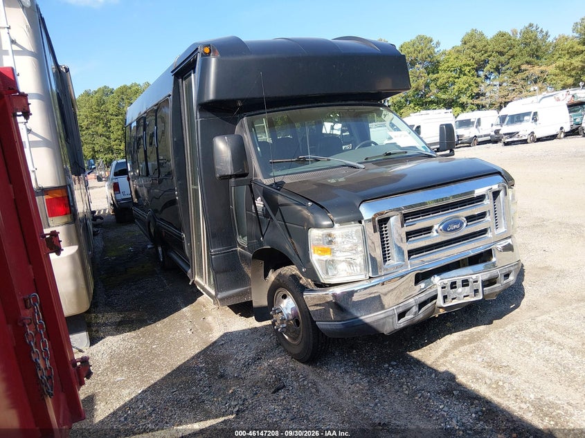 2008 FORD E-450 CUTAWAY