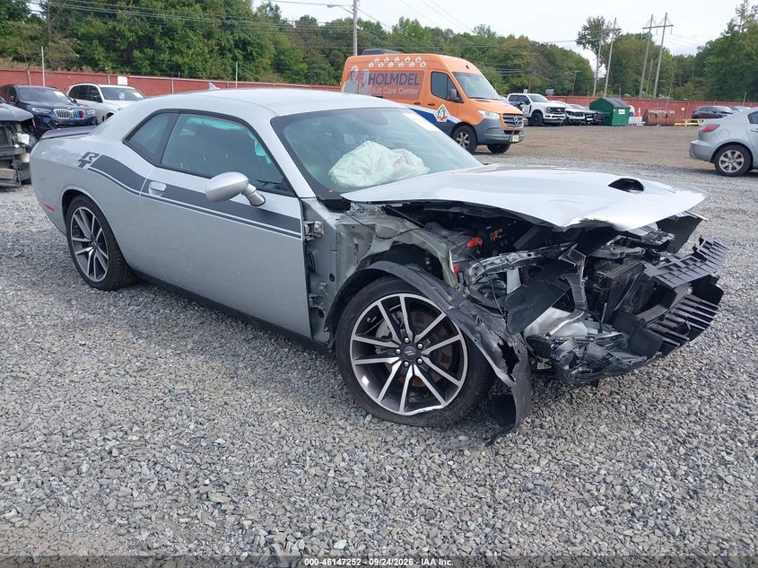 Vin: 2c3cdzbt7ph685976, lot: 46647009, dodge challenger r/t 2023 img_1