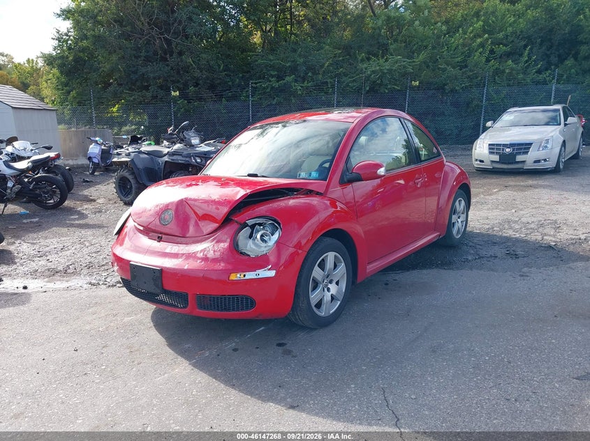 2007 Volkswagen Beetle, Front End, IAAI, VIN 3VWRW31C27M510306 — photo 2