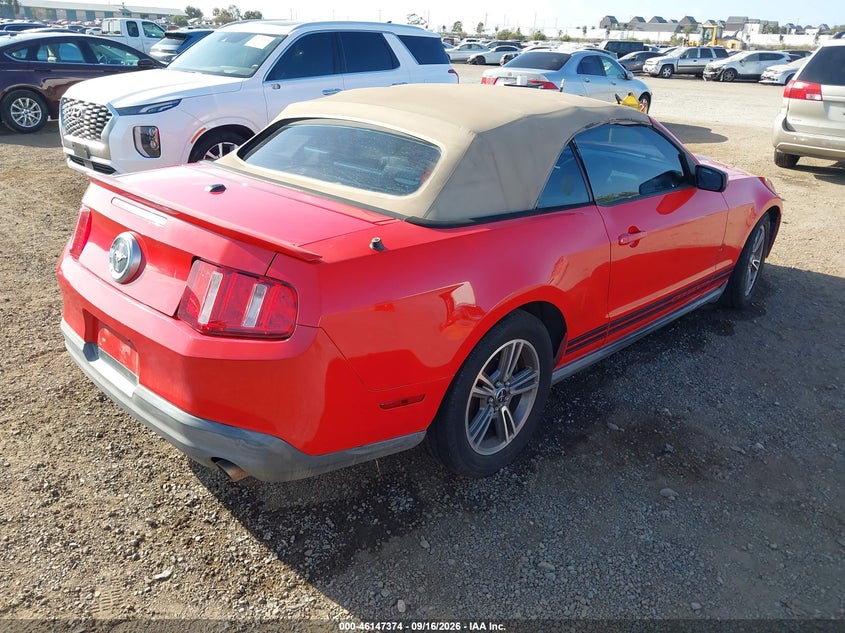 2010 FORD MUSTANG V6/V6 PREMIUM · Фото 4