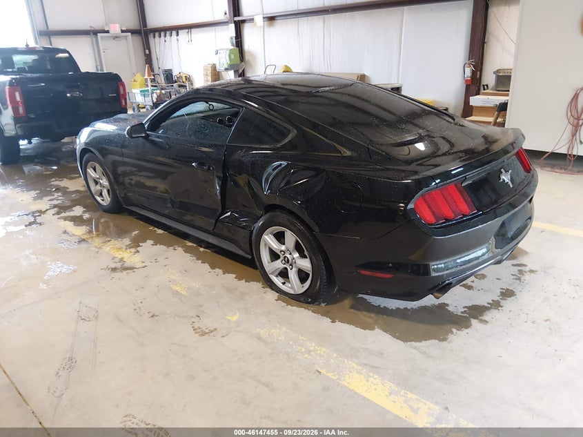 FORD MUSTANG - zdjęcie 3
