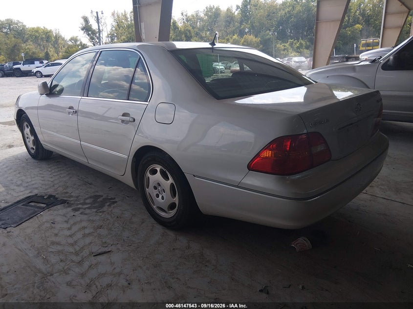 LEXUS LS 430 2001 VIN JTHBN30F910006122
