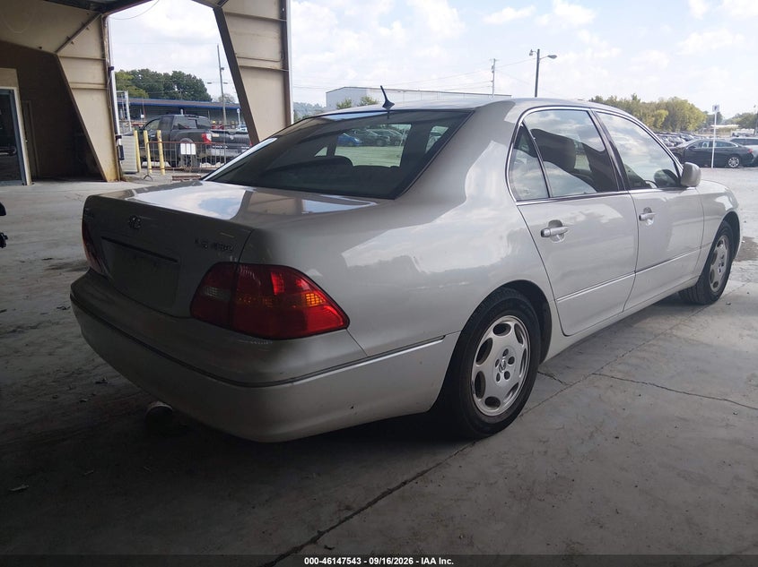 LEXUS LS 430 2001 VIN JTHBN30F910006122