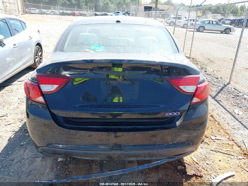 2016 CHRYSLER 200 LIMITED · Фото 16
