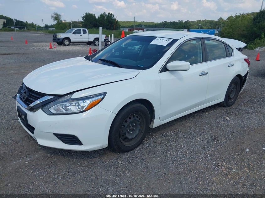 Vin: 1n4al3ap5hn352326, lot: 46647438, nissan altima 2.5 s 20172