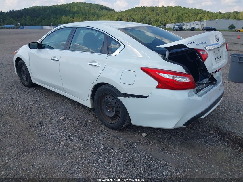 Vin: 1n4al3ap5hn352326, lot: 46647438, nissan altima 2.5 s 20173