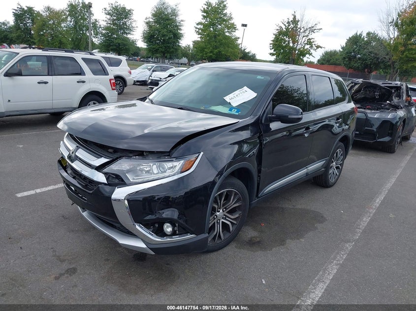 Vin: ja4az3a32jz067940, lot: 46647511, mitsubishi outlander es/le/se/sel 20182