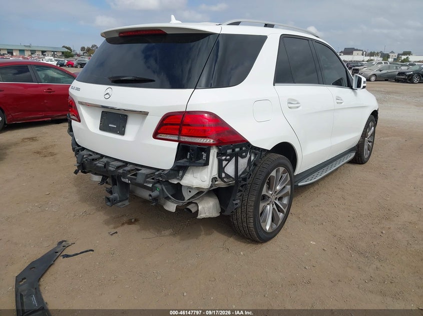 MERCEDES-BENZ GLE 350 - zdjęcie 19