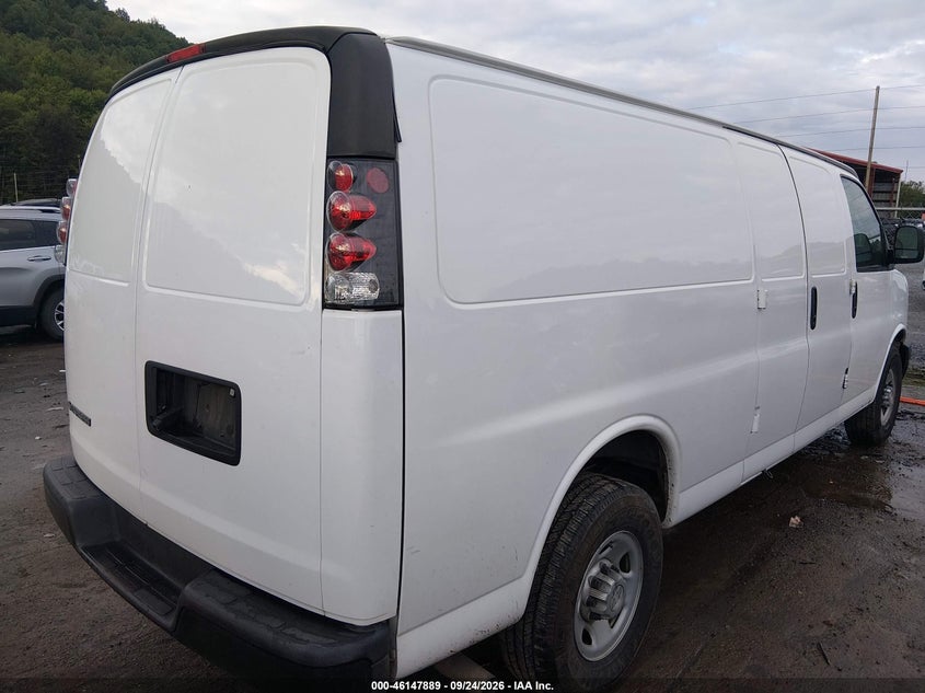 Vin: 1gczghfg7h1132958, lot: 46647646, chevrolet express 3500 work van 20174
