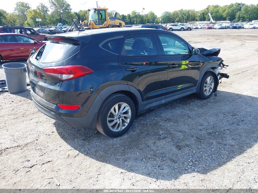 2016 HYUNDAI TUCSON SE · Фото 4