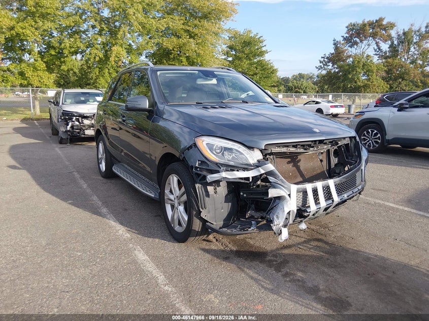 Vin: 4jgda5hb4ea394245, lot: 46647724, mercedes-benz ml 350 4matic 2014 img_1