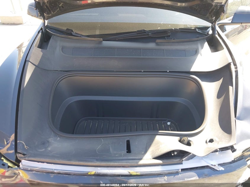 TESLA MODEL Y - zdjęcie 10