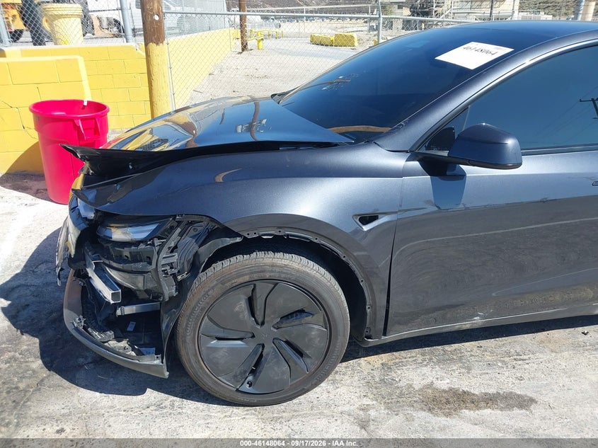 TESLA MODEL Y - zdjęcie 20