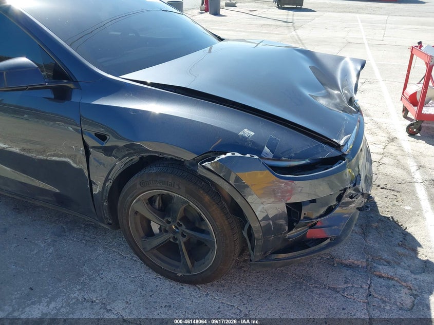TESLA MODEL Y - zdjęcie 21