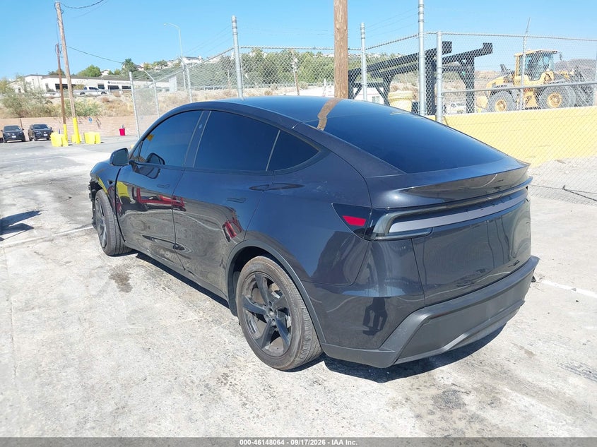 TESLA MODEL Y - zdjęcie 3