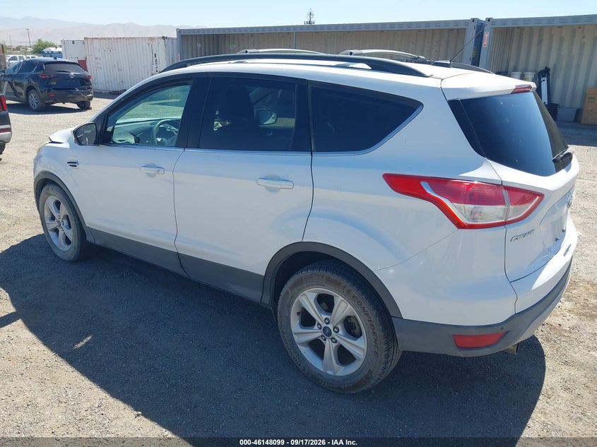 Vin: 1fmcu0gx4dub56542, lot: 46647855, ford escape se 20133