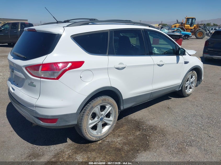 Vin: 1fmcu0gx4dub56542, lot: 46647855, ford escape se 20134