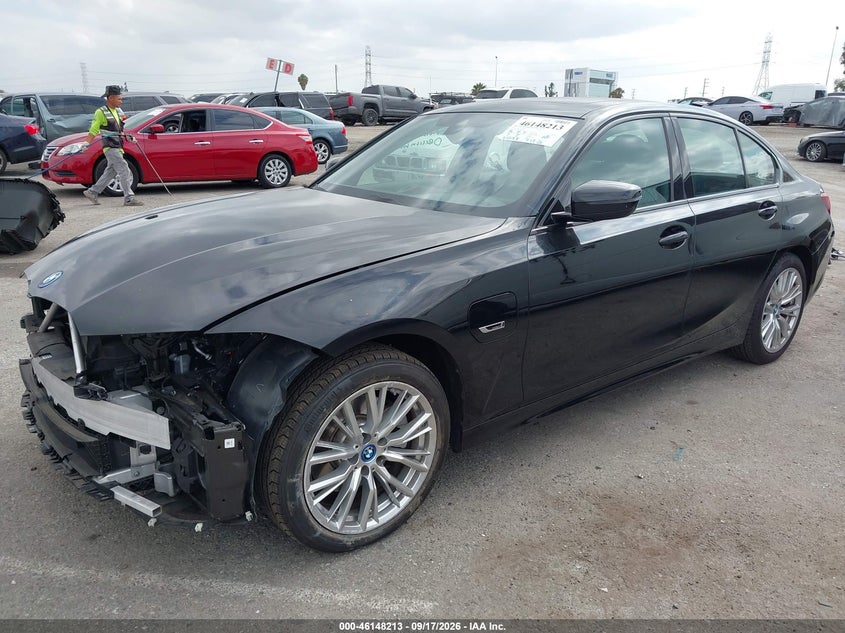 Vin: 3mw39ff01p8c80294, lot: 46647970, bmw 330e 20232