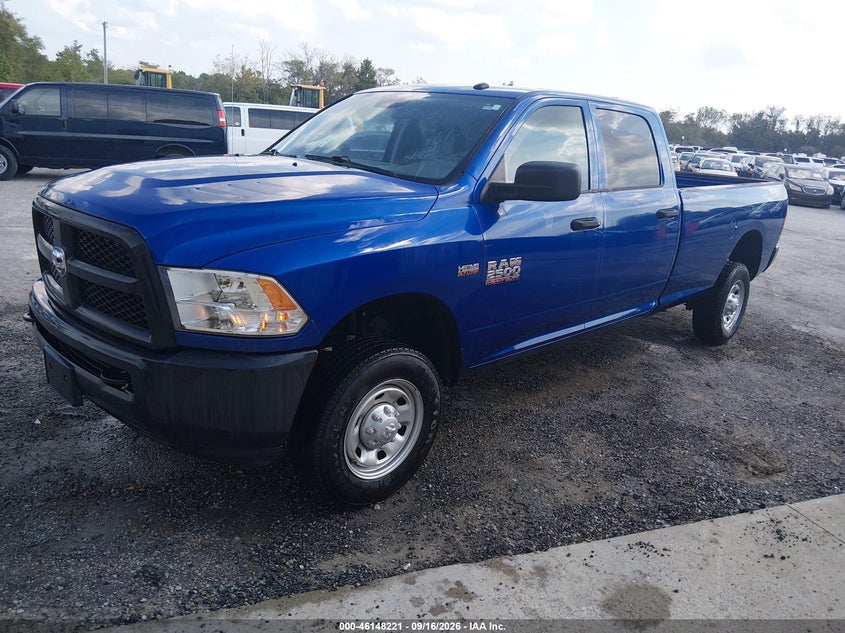 Vin: 3c6tr5ht9jg375226, lot: 46647978, ram 2500 tradesman  4x4 8' box 20182