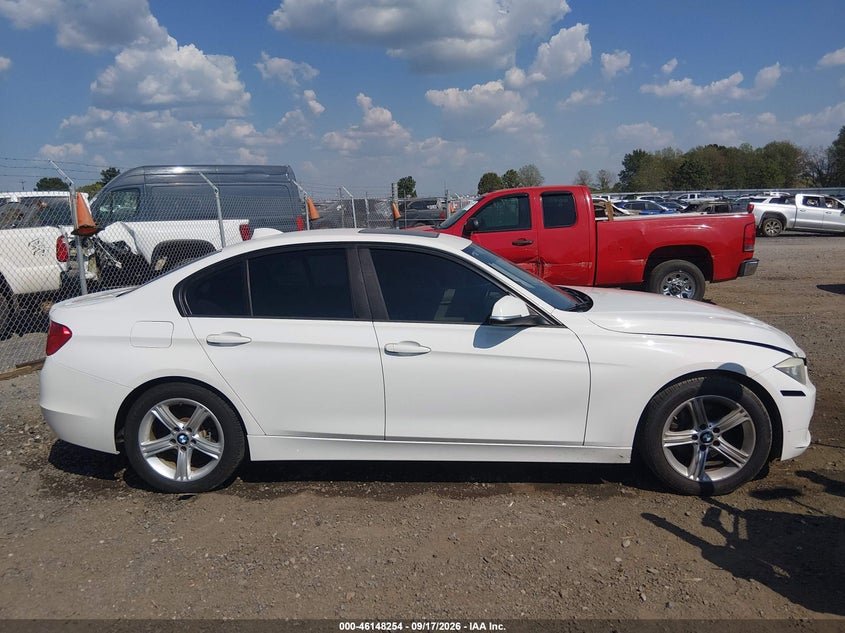 BMW 3 SERIES - zdjęcie 13