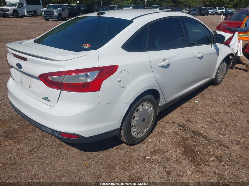 Vin: 1fadp3f20dl112444, lot: 46648030, ford focus se 20134