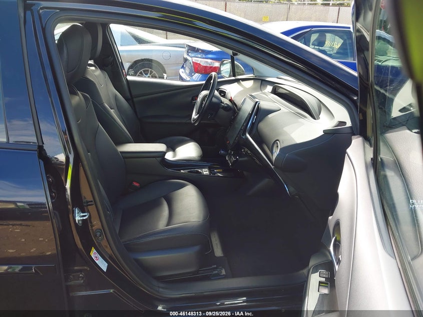 TOYOTA PRIUS PRIME - zdjęcie 5