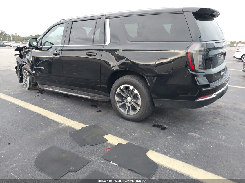 CHEVROLET SUBURBAN - zdjęcie 3