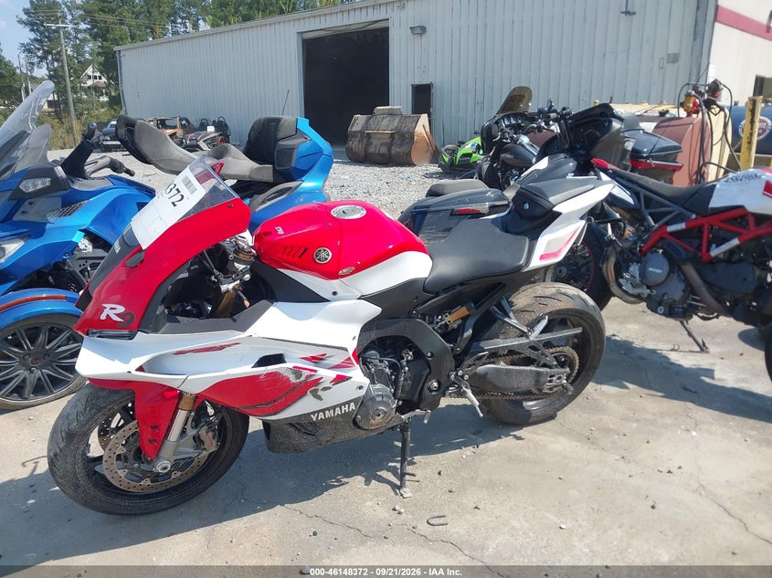 YAMAHA YZF890 2026