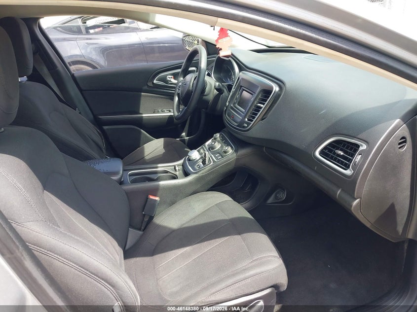CHRYSLER 200 2015 VIN 1C3CCCAB5FN679091