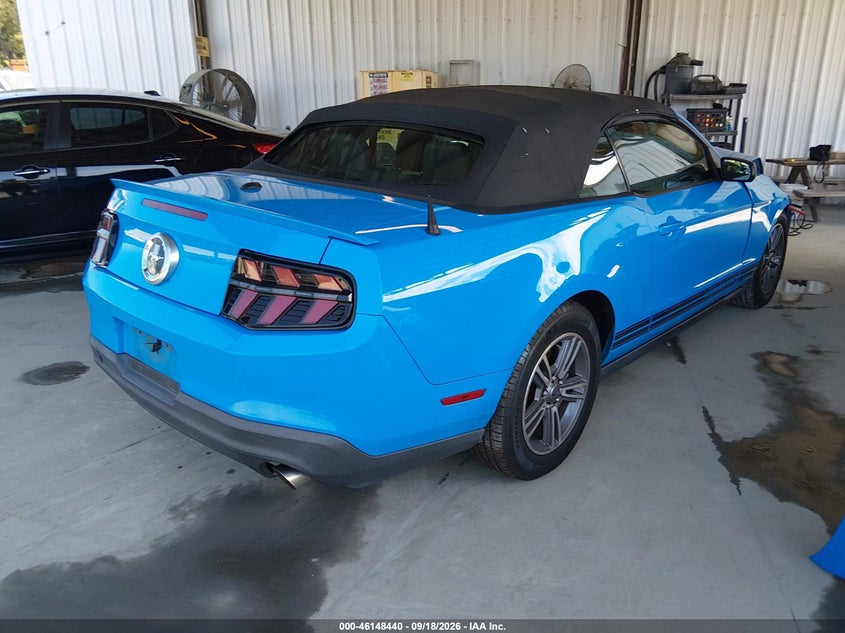 Vin: 1zvbp8em0c5282952, lot: 46648197, ford mustang v6 premium 20124