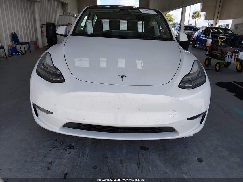 TESLA MODEL Y - zdjęcie 11
