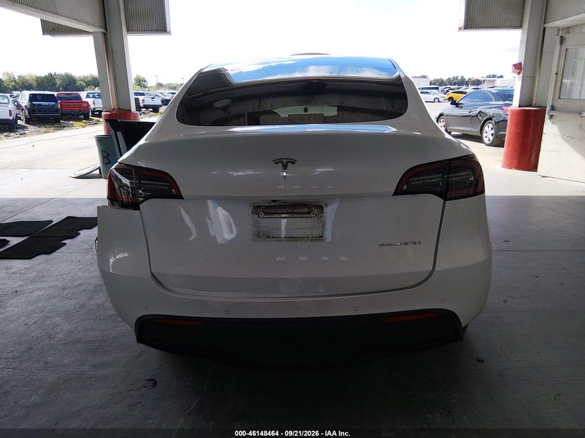 TESLA MODEL Y - zdjęcie 15
