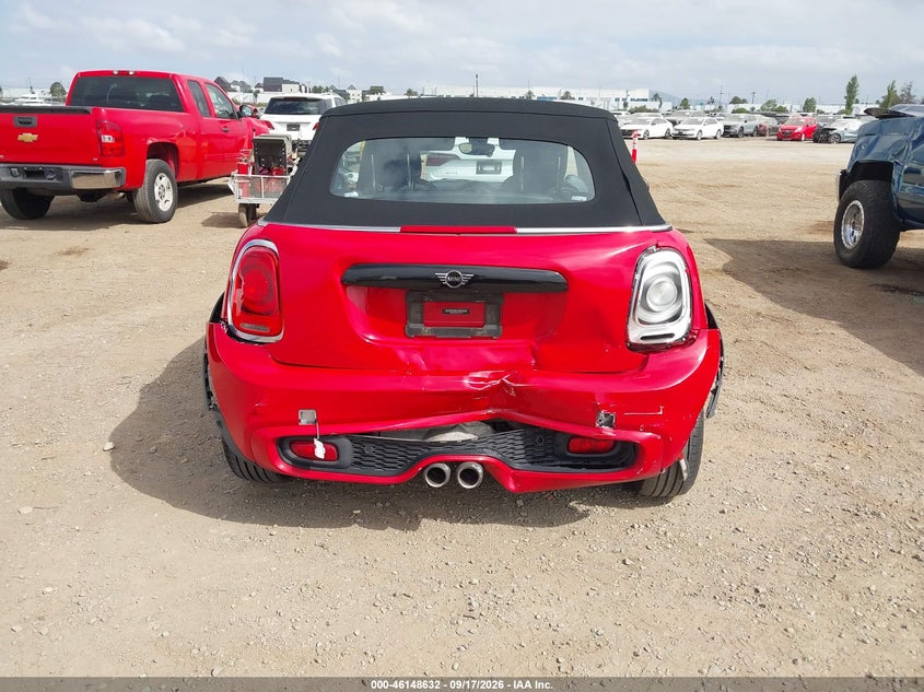 2020 MINI CONVERTIBLE COOPER S · Фото 16