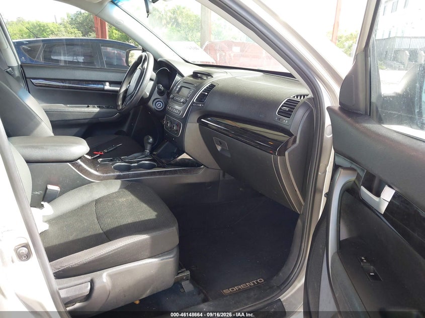 KIA SORENTO 2015 VIN 5XYKT3A63FG568217