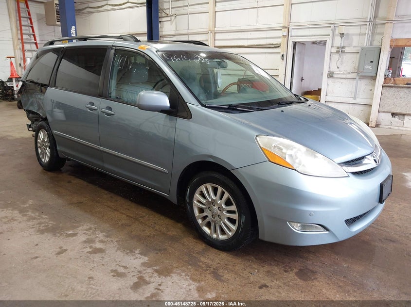 2010 Toyota Sienna Limited
